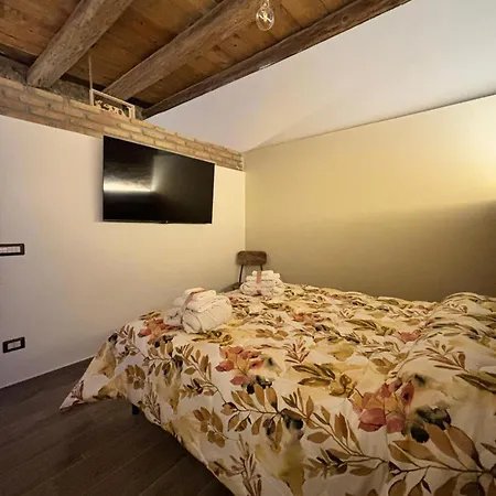 Apartment Re Carlo & Crotone